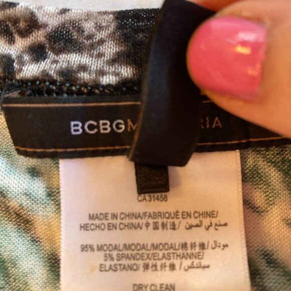 BCBG MAXAZRIA Snakeskin Print Long Sleeve Top Size Medium - Picture 6 of 7